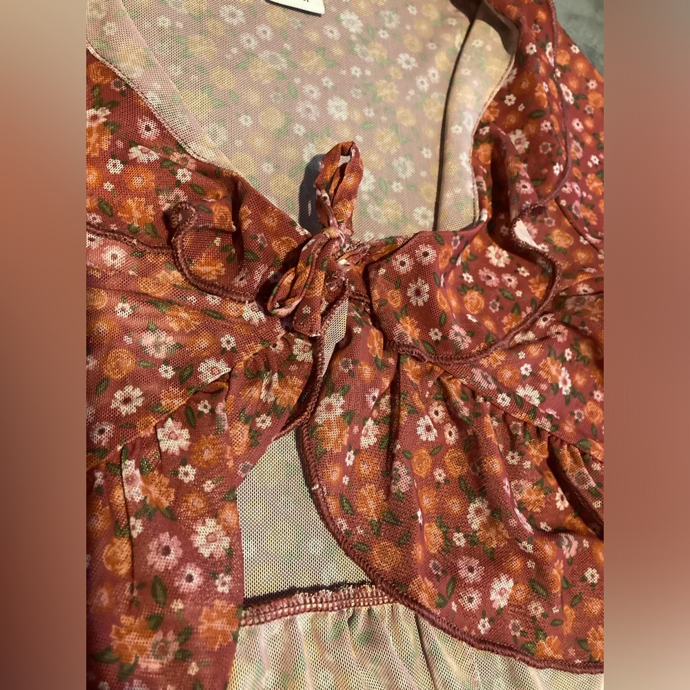 Lil girls sheer top. NWT - Picture 5 of 5